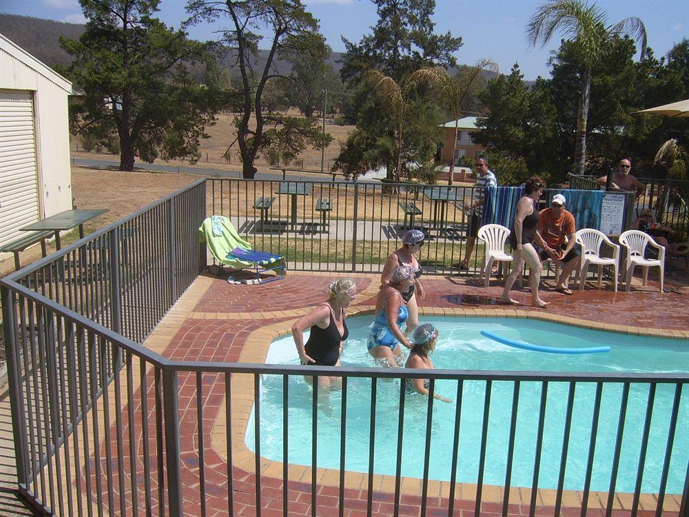 Hume Country Motor Inn Albury Exterior photo