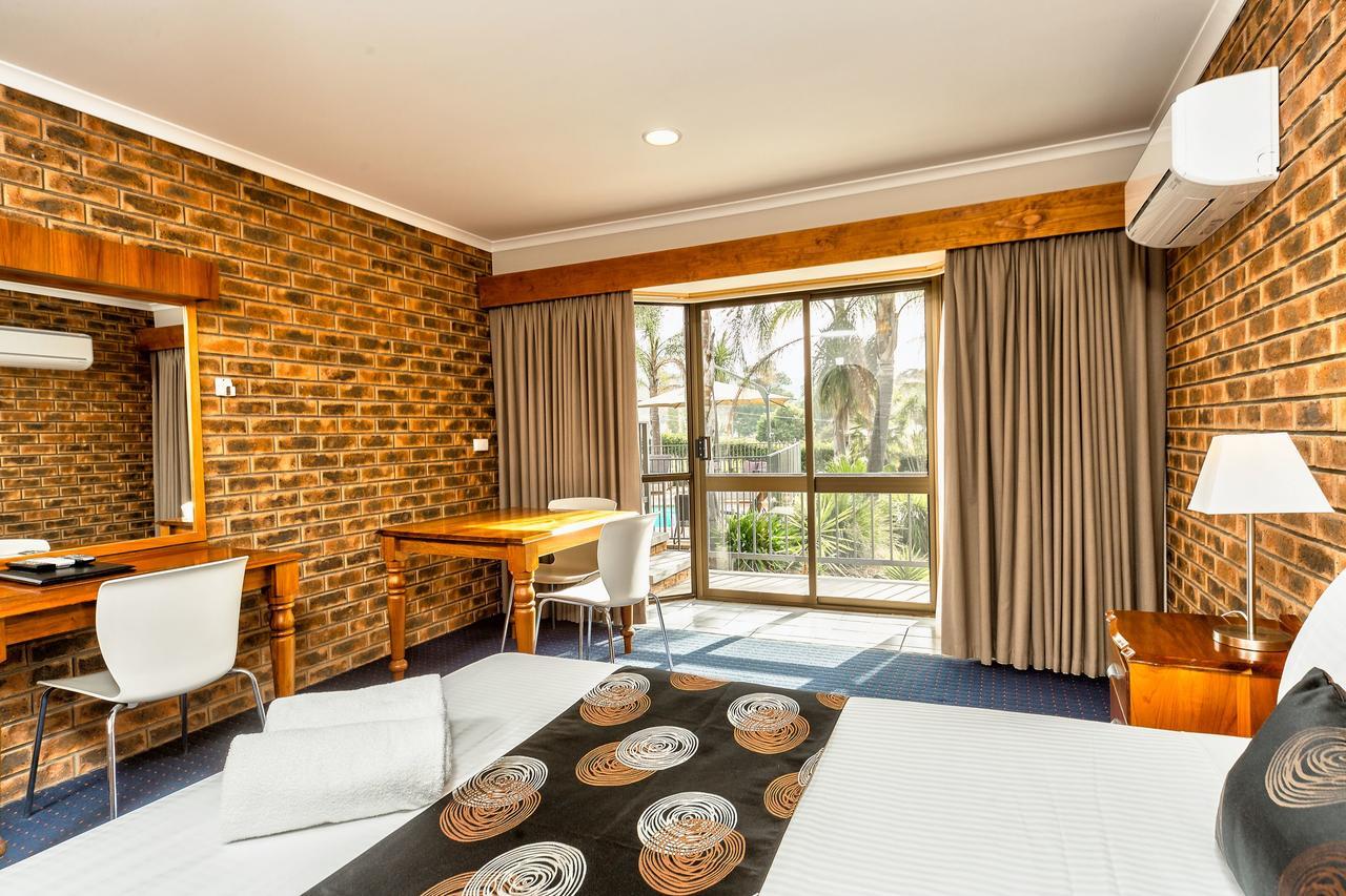 Hume Country Motor Inn Albury Exterior photo