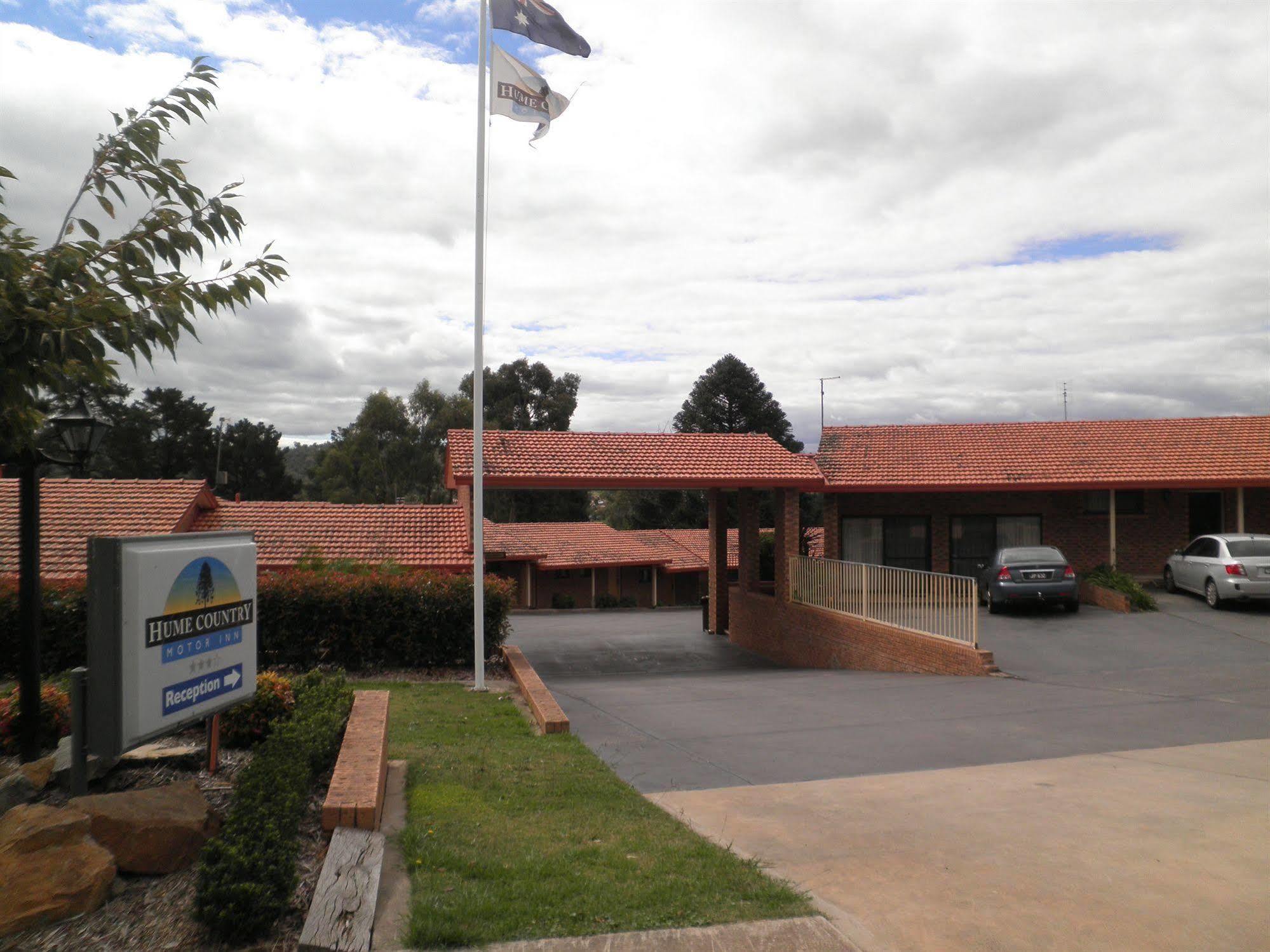 Hume Country Motor Inn Albury Exterior photo