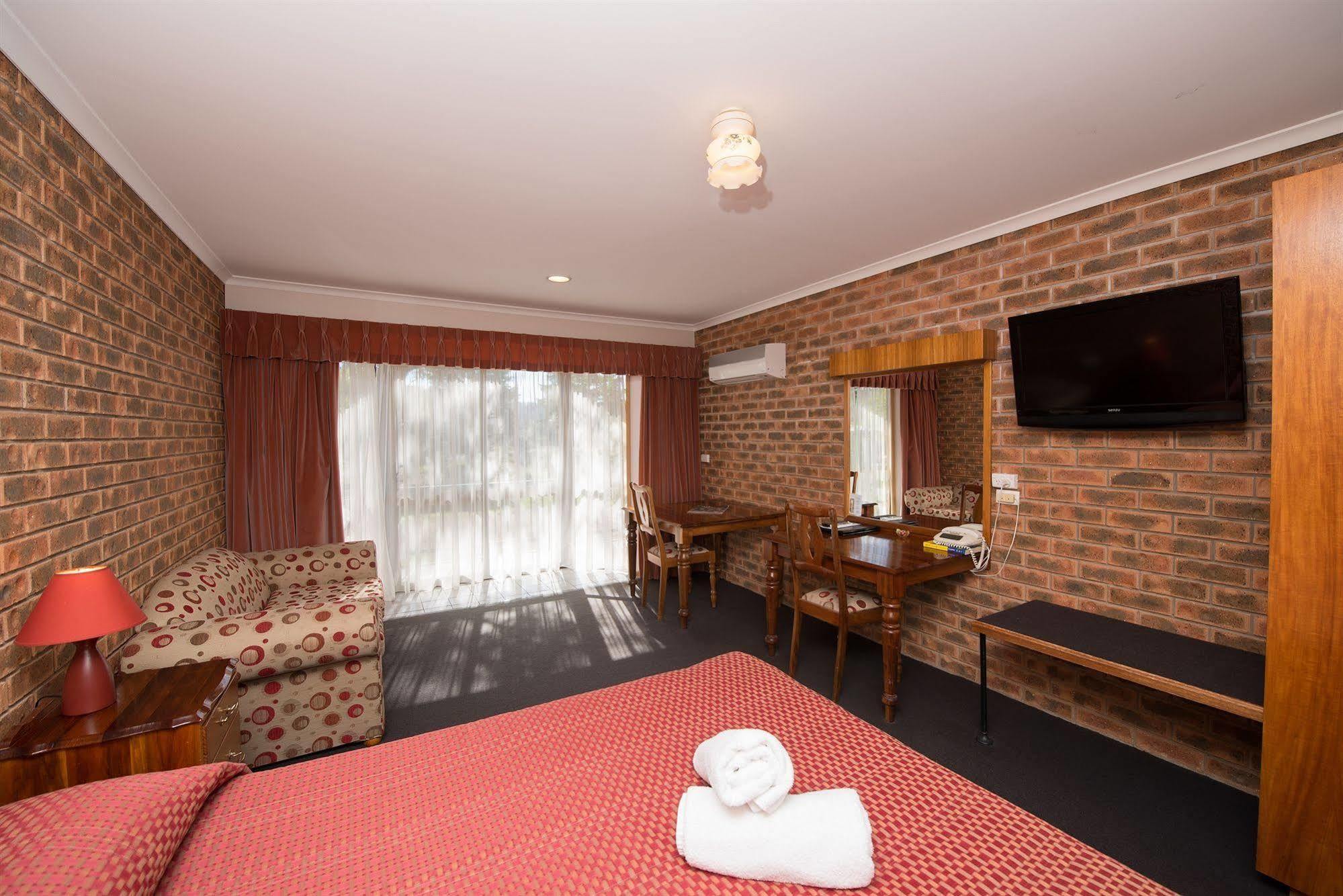 Hume Country Motor Inn Albury Exterior photo