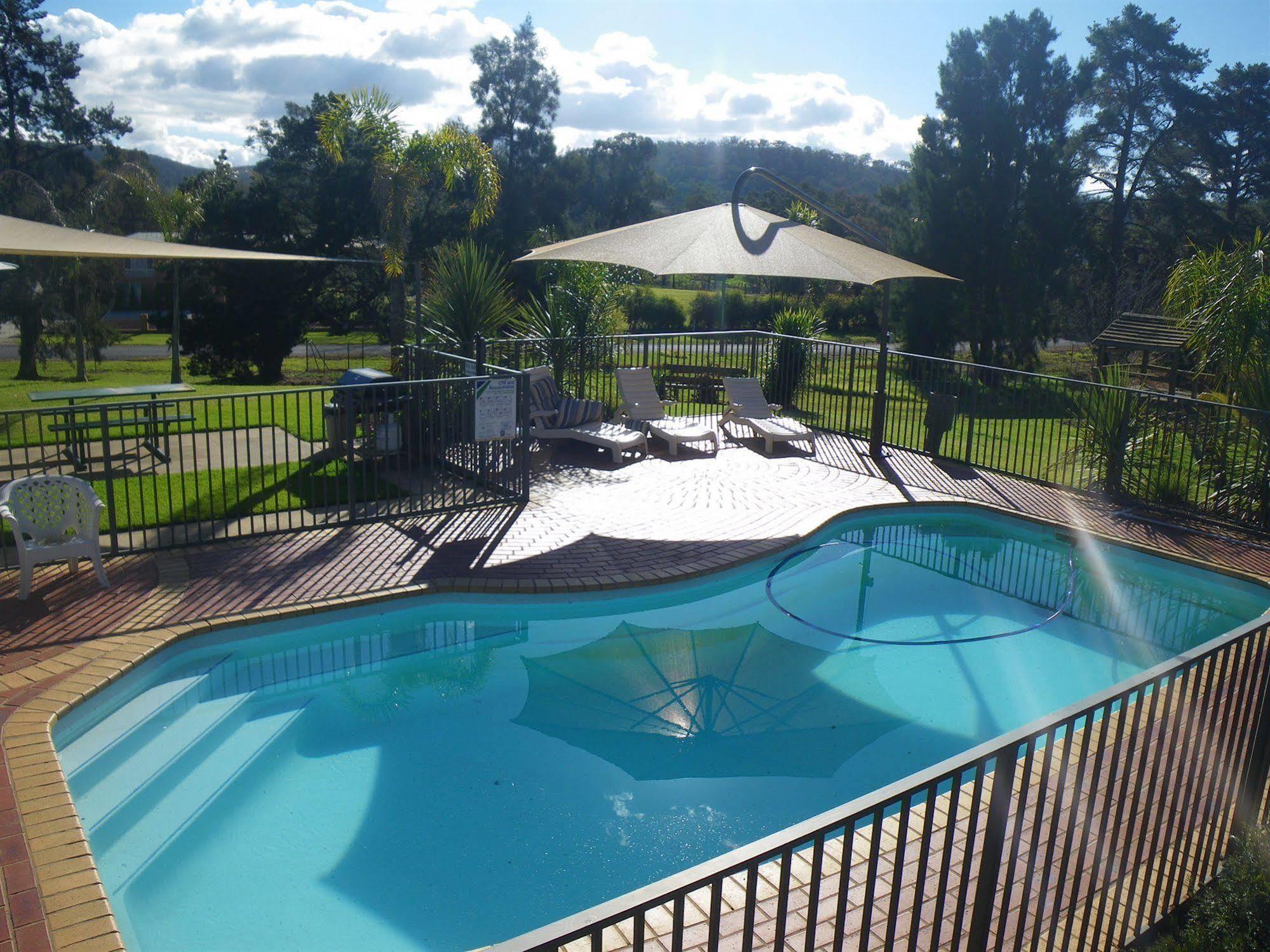 Hume Country Motor Inn Albury Exterior photo